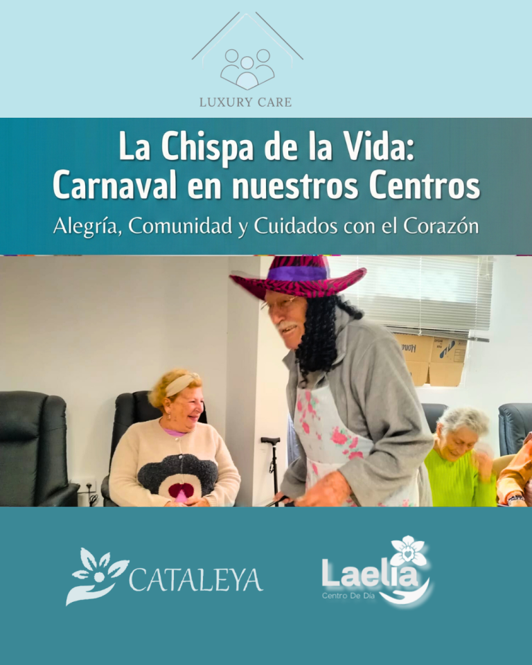 Actividad de animación en un centro de día durante Carnaval en Tenerife con personas mayores