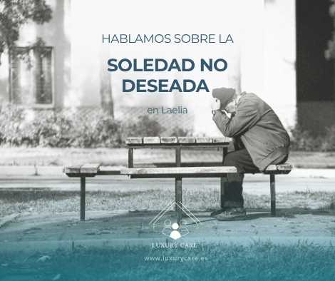 imagen de una persona mayor que afronta la soledad no deseada